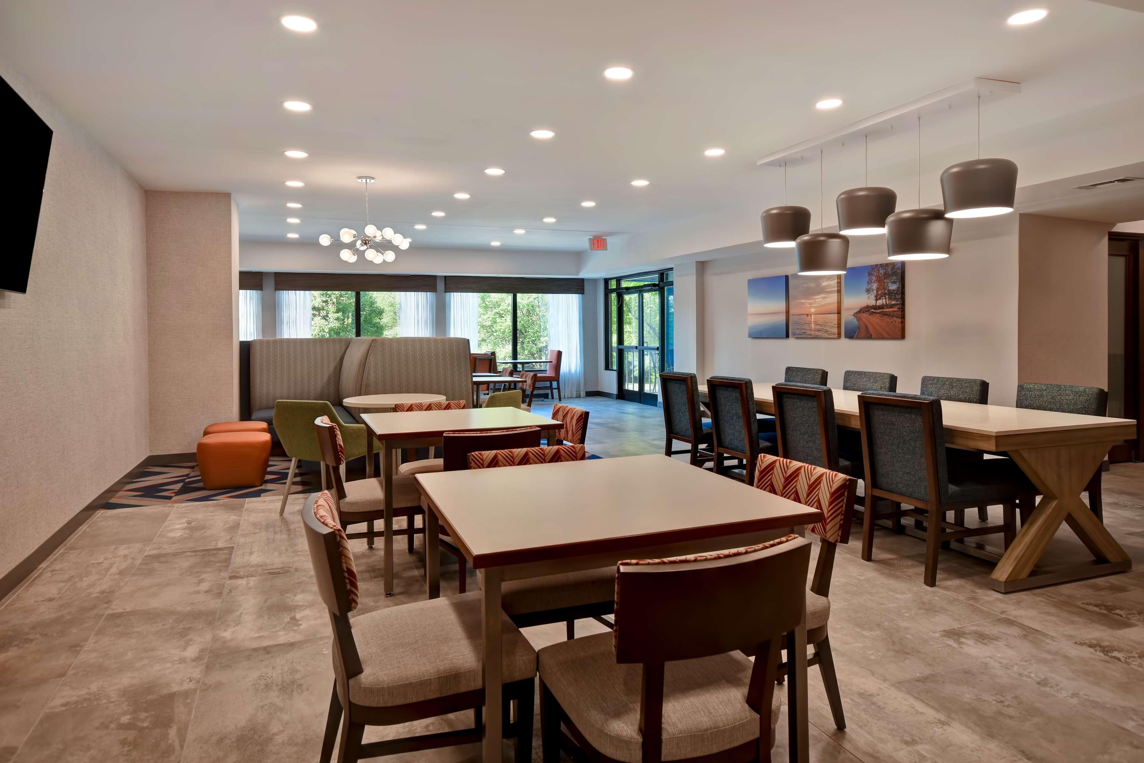 Hampton Inn Potomac Mills Γούντμπριτζ Εξωτερικό φωτογραφία