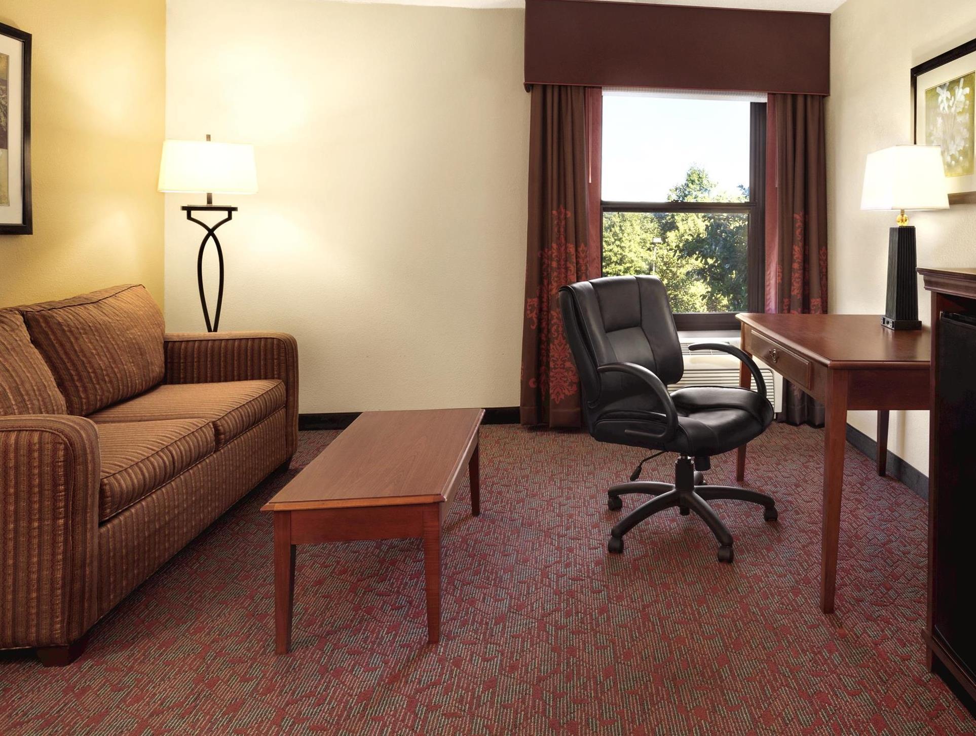 Hampton Inn Potomac Mills Γούντμπριτζ Εξωτερικό φωτογραφία