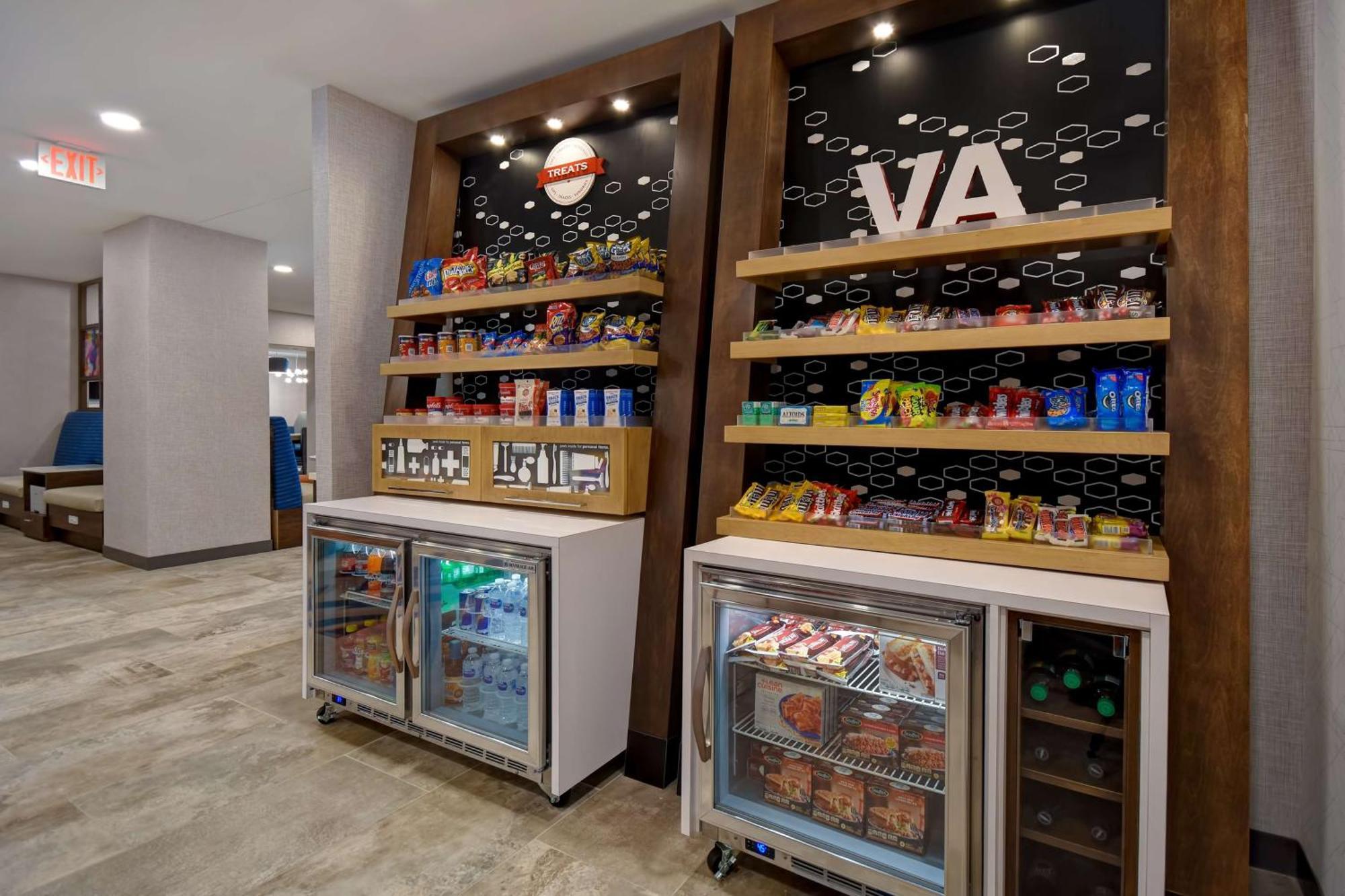 Hampton Inn Potomac Mills Γούντμπριτζ Εξωτερικό φωτογραφία