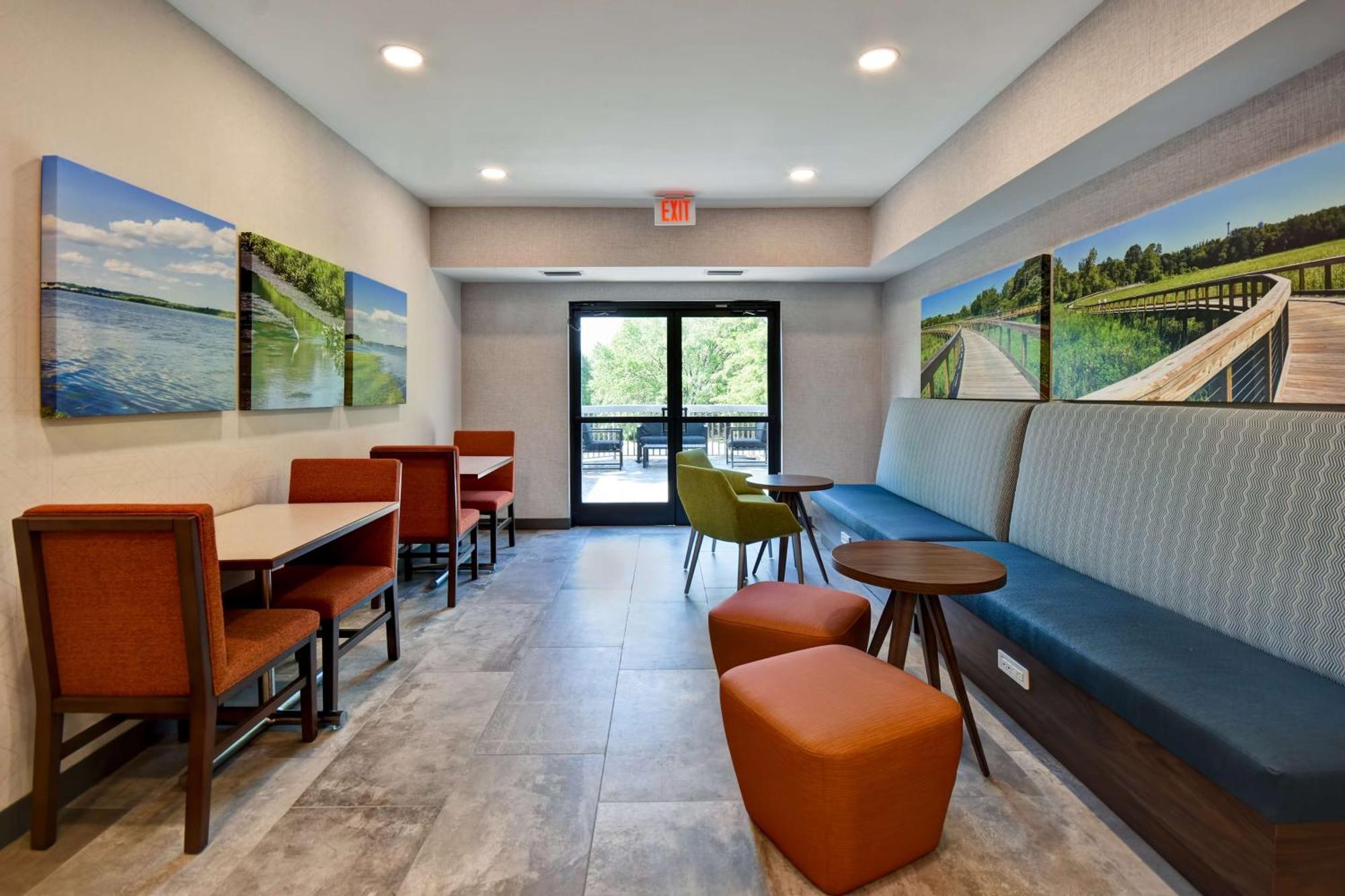 Hampton Inn Potomac Mills Γούντμπριτζ Εξωτερικό φωτογραφία