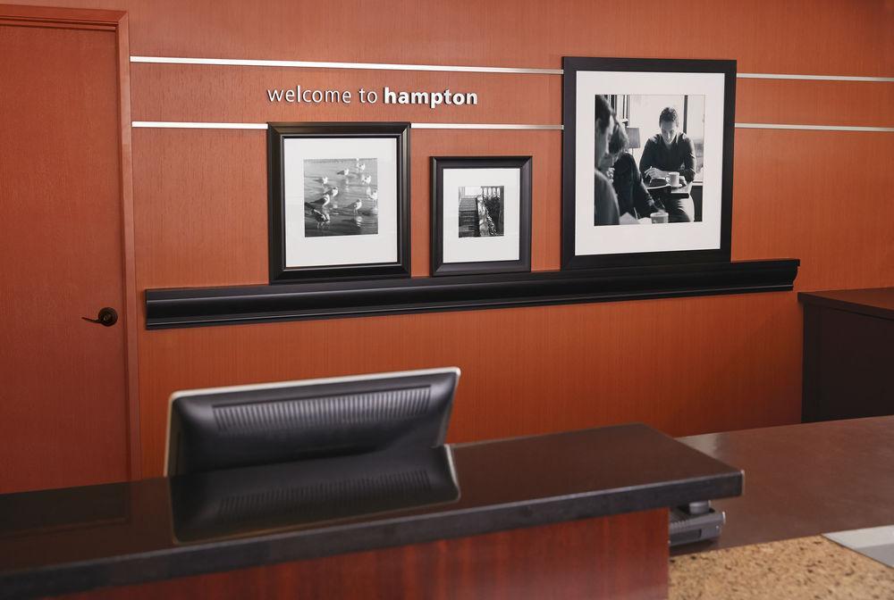 Hampton Inn Potomac Mills Γούντμπριτζ Εξωτερικό φωτογραφία