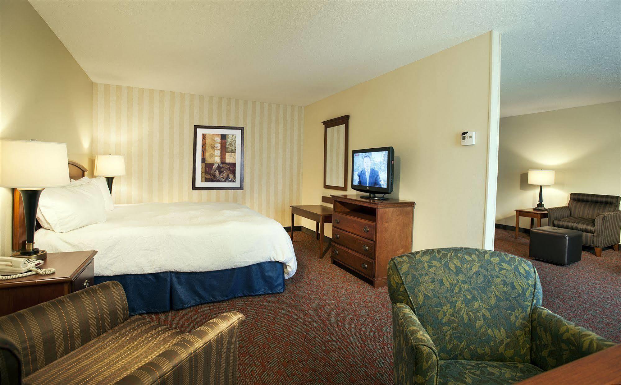 Hampton Inn Potomac Mills Γούντμπριτζ Εξωτερικό φωτογραφία